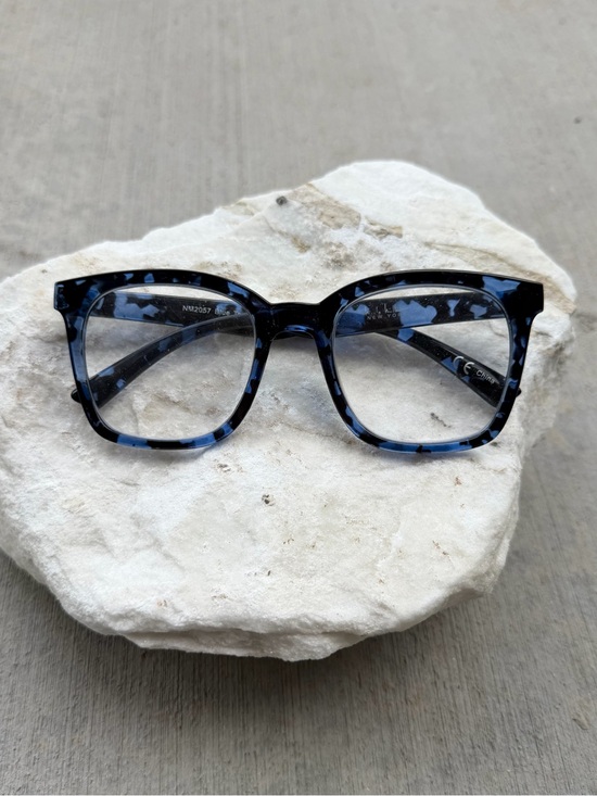 Nicole Miller Accessories - Nicole Miller Blue Tortoiseshell Square Reading Glasses +2.00